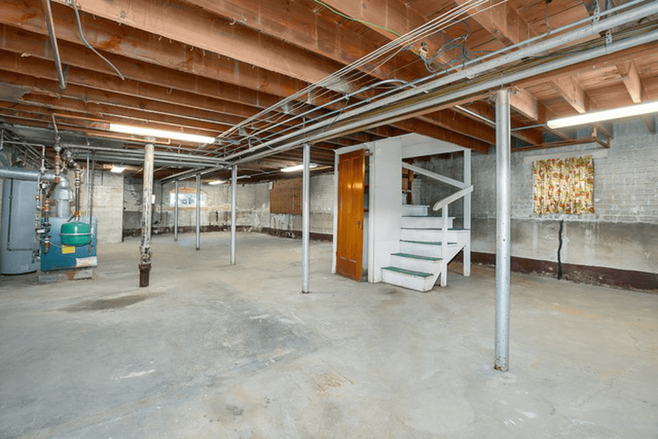 Chicago bungalow basement