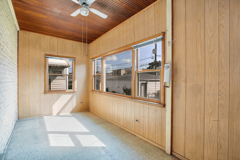 Chicago bungalow sunporch